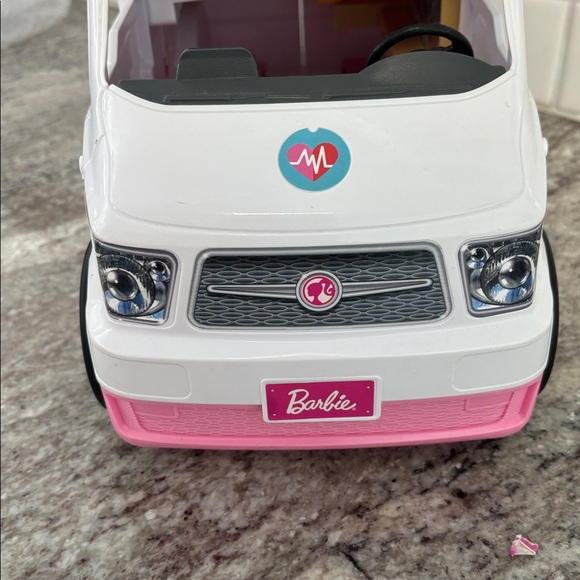 Mattel Barbie Ambulance Vehicle Play set Care Clinic Lights Sound Hospital - Picture 7 of 17